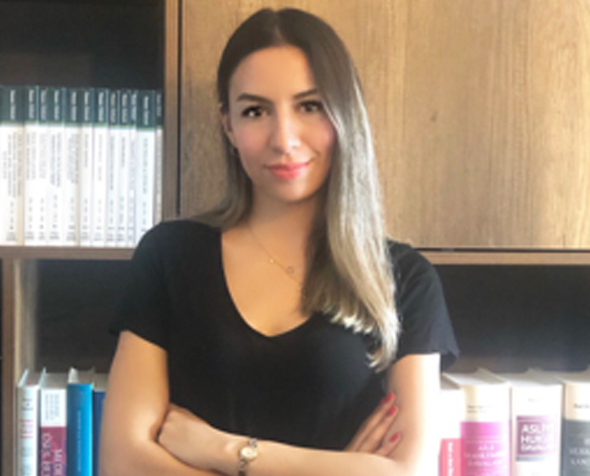 Harita Mühendisi, Ayşe Gül Yüksel, Nizamoğlu avukatlık bürosu